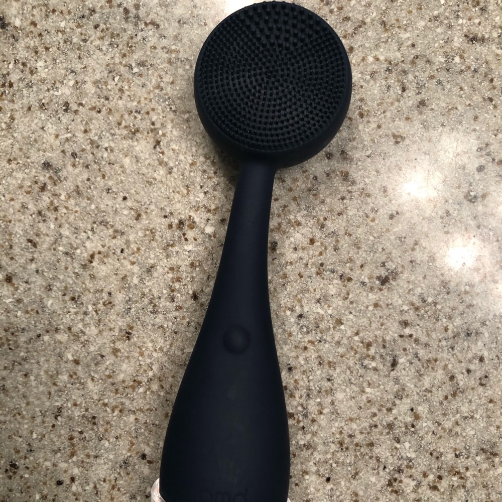 Opened but not used - The PMD Clean facial Brush
